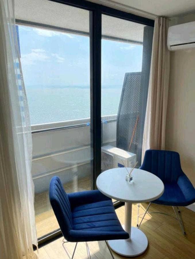 Orbi City Sea View Aparthotel C Batumi Zewnętrze zdjęcie